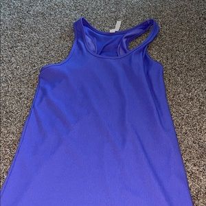 purple workout shirt